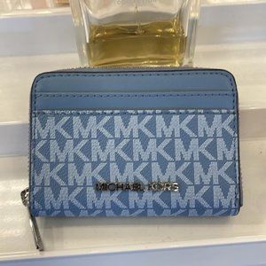 Michael Kors Jet Set Travel Medium Zip Around Card Case Chambray Multi